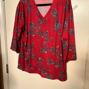 Women’s Top/Blouse